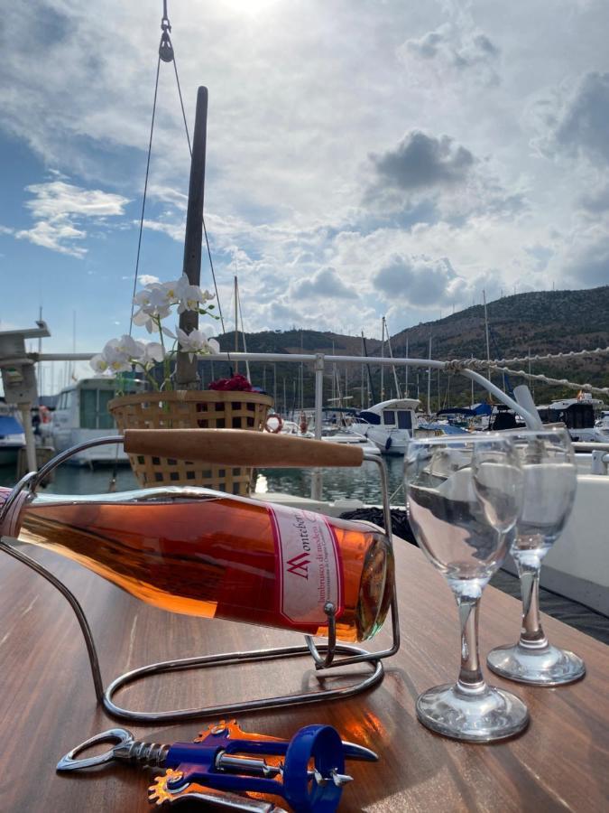 Hotel na wodzie Boat View